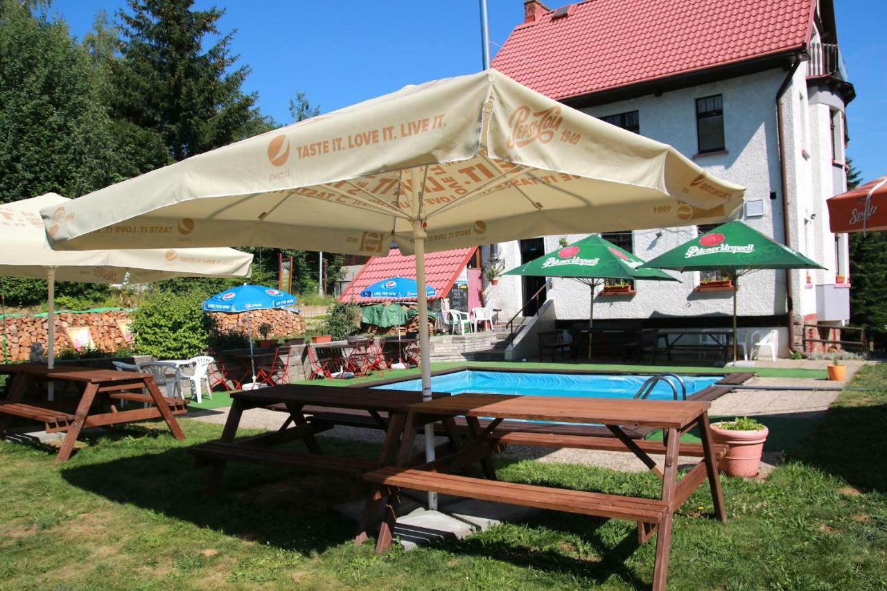 Penzion Paseky U Zapadlych Vlastencu Экстерьер фото